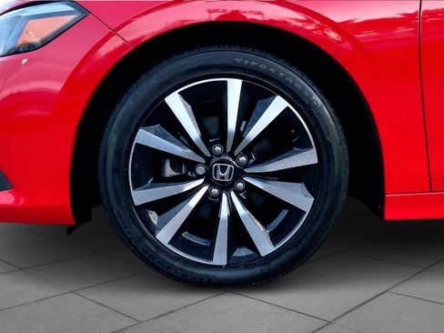 Used 2023 Honda Civic EX image 10