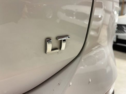 Used 2022 Chevrolet Equinox LT image 28