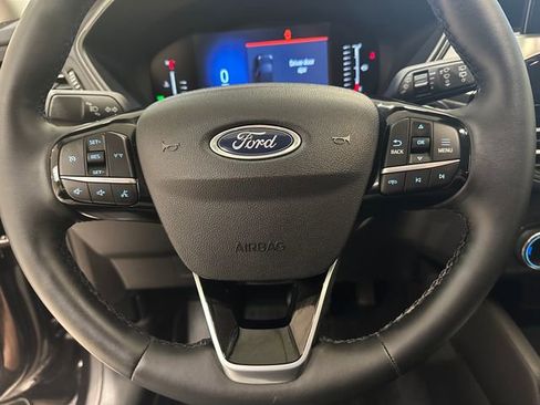 Used 2023 Ford Escape Active AWD/4WD image 9