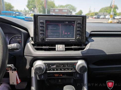 Used 2020 Toyota RAV4 LE w/ All Weather Liner Package AWD/4WD image 13