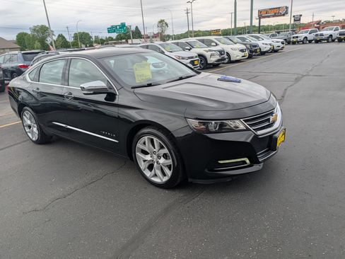 Used 2018 Chevrolet Impala Premier FWD image 2