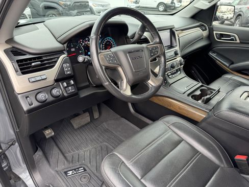 Used 2019 GMC Yukon Denali w/ Denali Ultimate Package image 27
