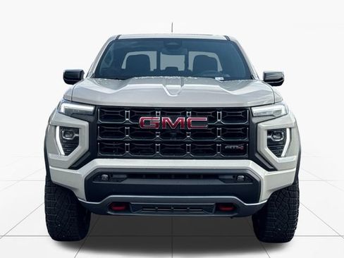 New 2026 GMC Canyon AT4 w/ Technology Plus Package AWD/4WD image 9