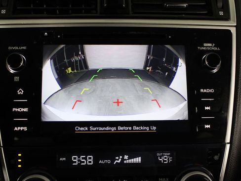 Used 2018 Subaru Outback 2.5i Premium image 27