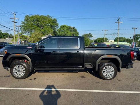 Used 2021 GMC Sierra 2500 Denali w/ Denali Ultimate Package AWD/4WD image 12