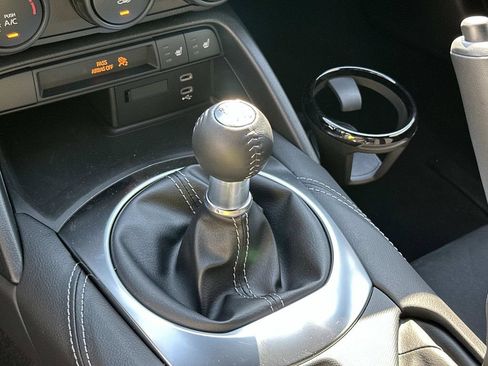 New 2026 MAZDA MX-5 Miata Club RWD image 14