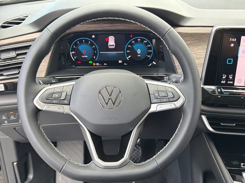 New 2026 Volkswagen Atlas SEL AWD/4WD image 30