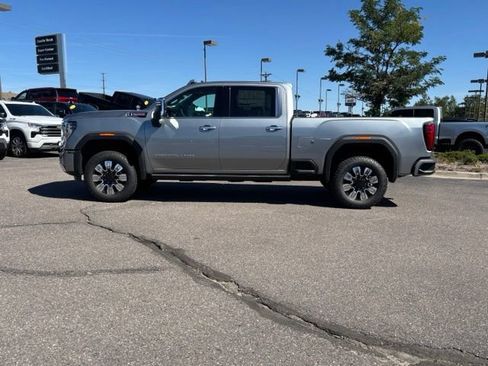 New 2026 GMC Sierra 2500 Denali w/ Denali Reserve Package AWD/4WD image 2
