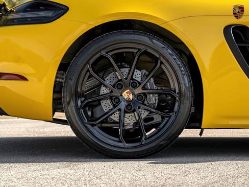 Used 2024 Porsche 718 Cayman Style Edition image 8