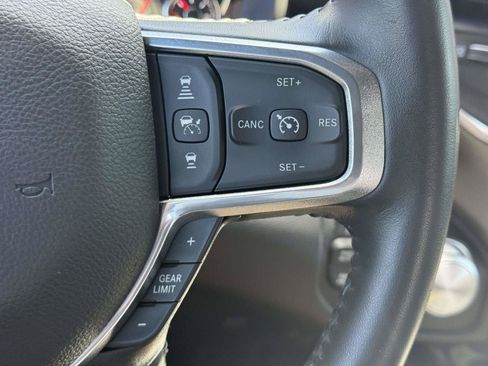 Used 2024 RAM 1500 Laramie AWD/4WD image 21