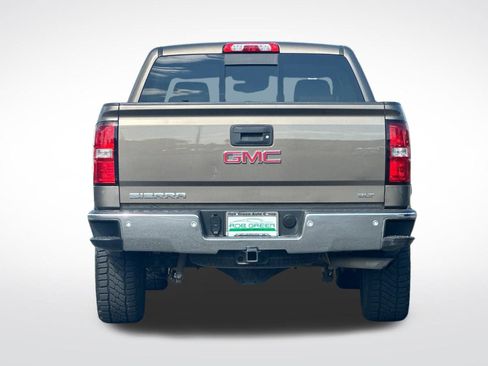 Used 2015 GMC Sierra 1500 SLT w/ SLT Crew Cab Value Package AWD/4WD image 4