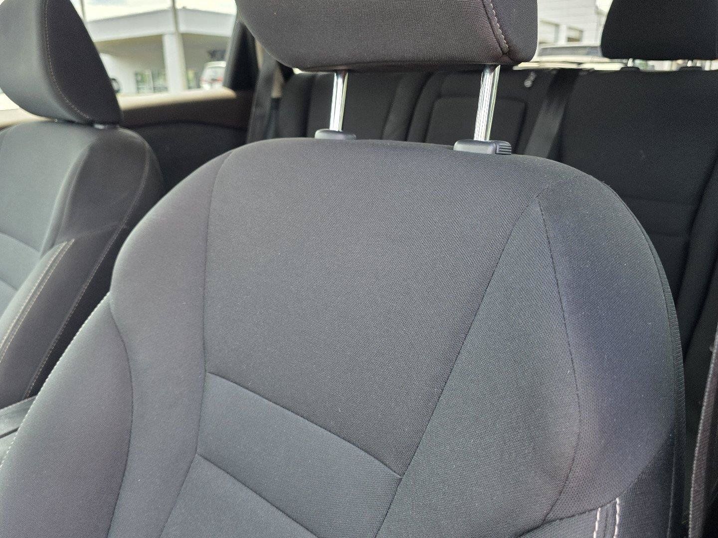 Used 2023 Nissan Rogue S FWD image 21