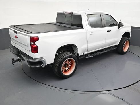 Used 2021 Chevrolet Silverado 1500 LT w/ All Star Edition Plus RWD image 17