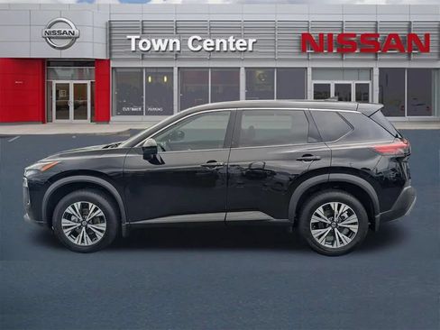 Certified 2021 Nissan Rogue SV FWD image 4