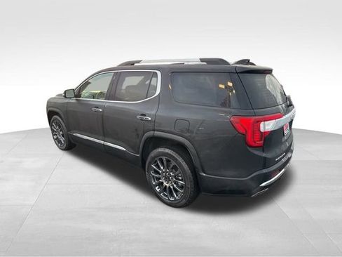 Used 2023 GMC Acadia Denali w/ Black Diamond Edition image 7