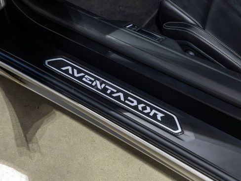 Used 2014 Lamborghini Aventador LP 700-4 AWD/4WD image 46