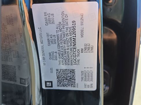 Used 2021 Chevrolet Colorado LT AWD/4WD image 29