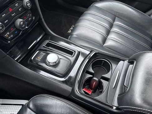 Used 2017 Chrysler 300 S w/ 300S Premium Group image 27