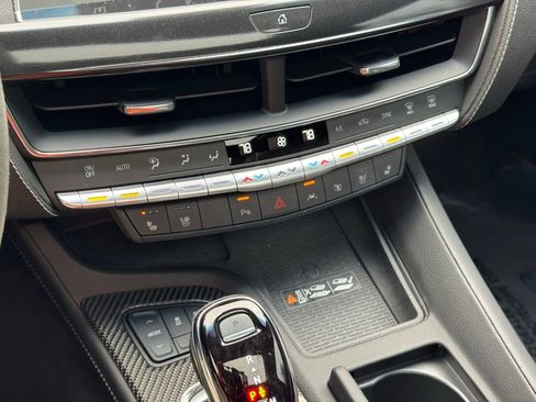 Certified 2024 Cadillac CT5 V Blackwing w/ LPO, Blue Accent Package image 35