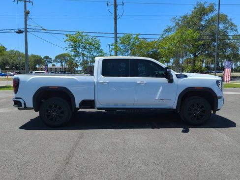 Used 2025 GMC Sierra 2500 AT4 w/ AT4 Premium Plus Package AWD/4WD image 7