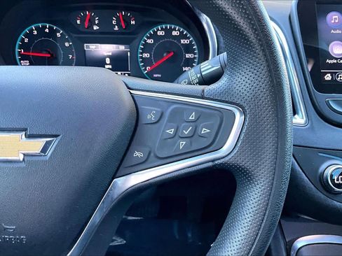 Used 2020 Chevrolet Malibu LT image 24