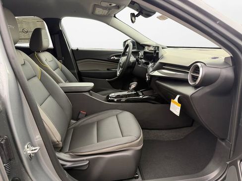 New 2026 Chevrolet Trax ACTIV FWD image 15