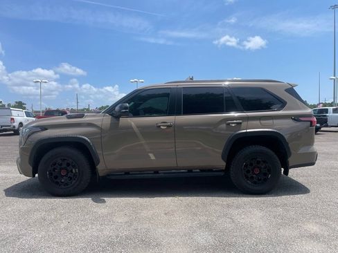 Used 2025 Toyota Sequoia TRD Pro AWD/4WD image 5