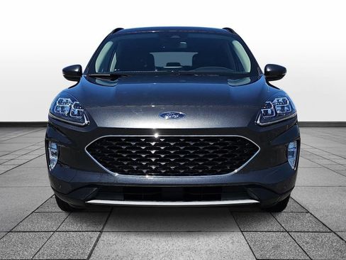Certified 2020 Ford Escape Titanium AWD/4WD image 2