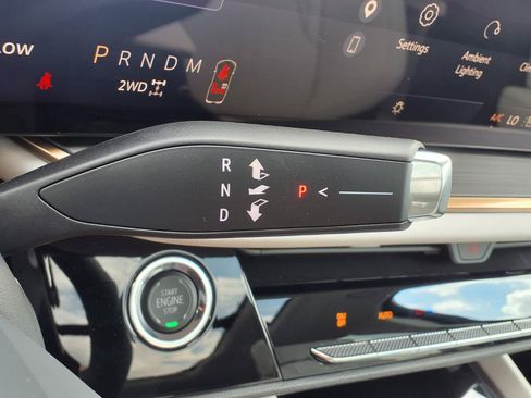 Used 2026 Buick Envision Avenir AWD/4WD image 32
