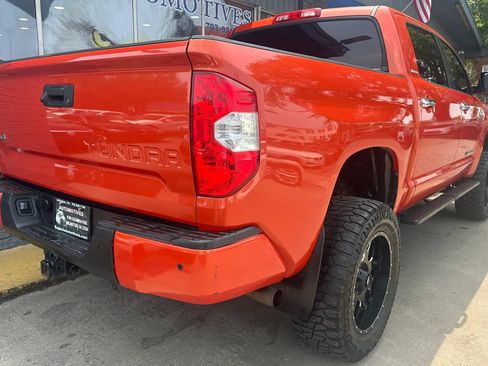 Used 2017 Toyota Tundra Limited w/ Limited Premium Package AWD/4WD image 3