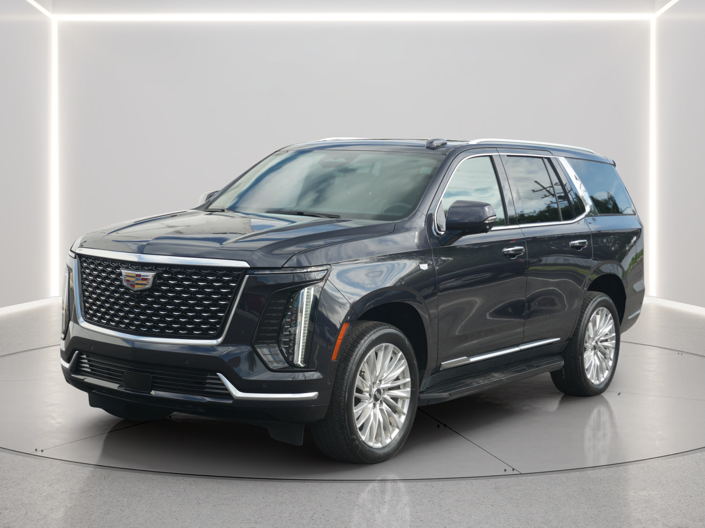 Used 2025 Cadillac Escalade Premium Luxury AWD/4WD image 1