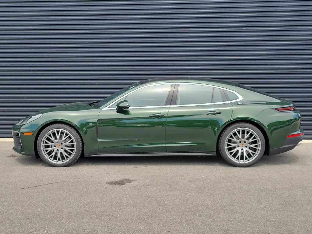 New 2026 Porsche Panamera 4 AWD/4WD image 2