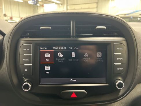 New 2025 Kia Soul LX image 18