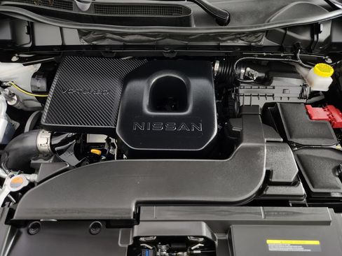 Certified 2025 Nissan Murano SL AWD/4WD image 31