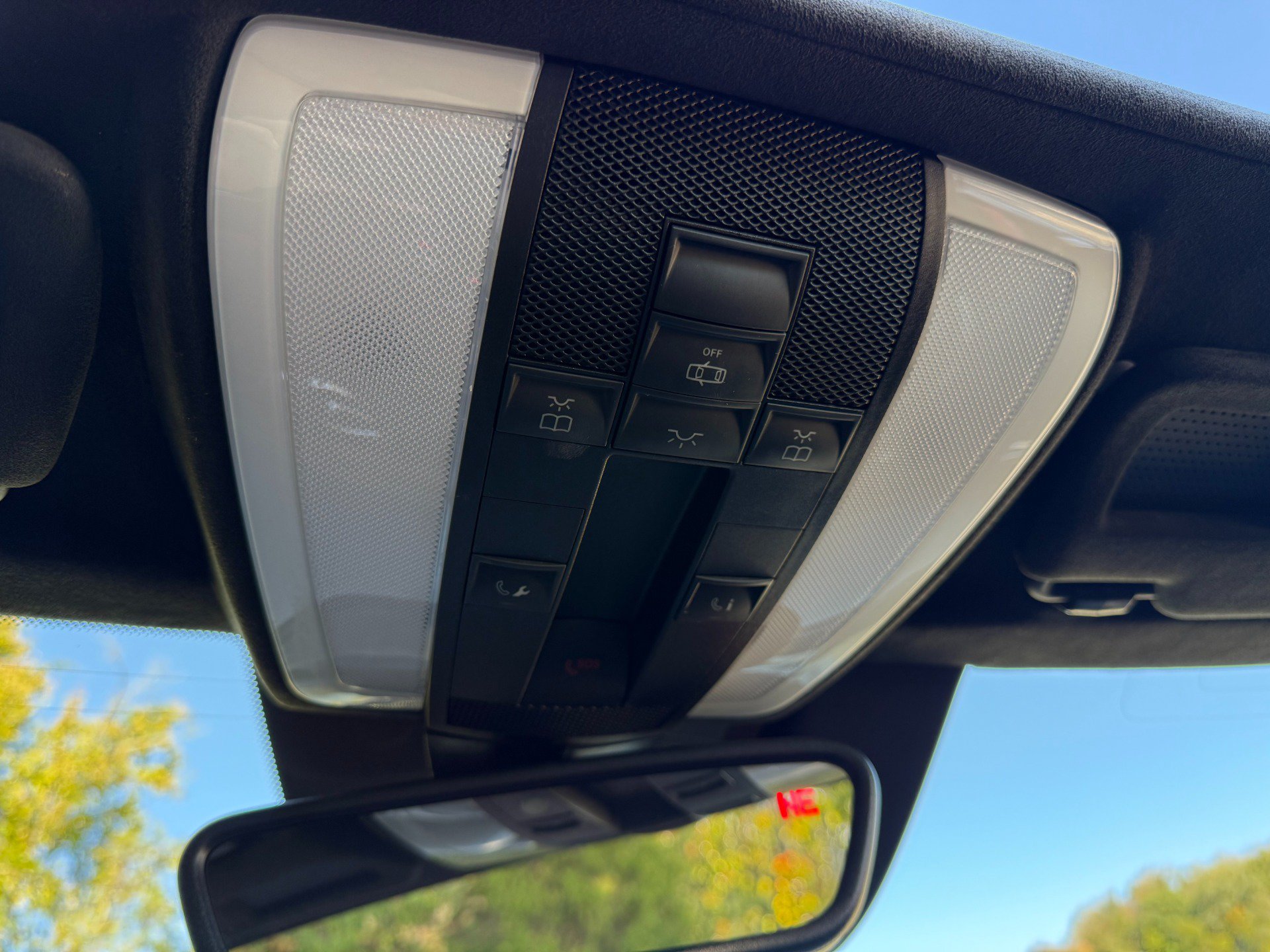 Used 2012 Mercedes-Benz SLS AMG Roadster image 38