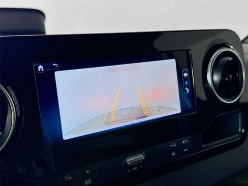 Used 2025 Mercedes-Benz Sprinter 2500 image 6