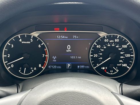 Used 2025 Nissan Altima 2.5 SV FWD image 22