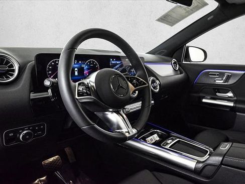 Certified 2025 Mercedes-Benz GLA 250 GLA 250 w/ Driver Assistance Package image 10