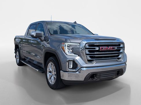 Used 2022 GMC Sierra 1500 SLT w/ SLT Convenience Package AWD/4WD image 2