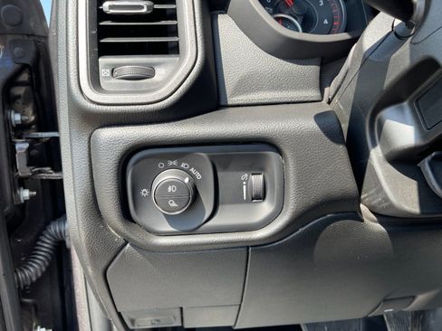 Used 2025 RAM 2500 Tradesman AWD/4WD image 29