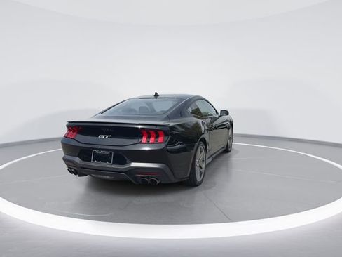 Used 2024 Ford Mustang GT RWD image 7
