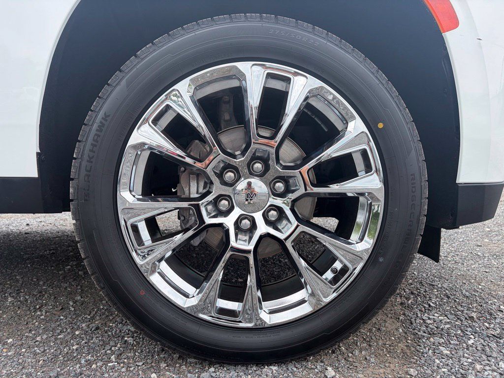 Used 2023 GMC Yukon XL Denali AWD/4WD image 26