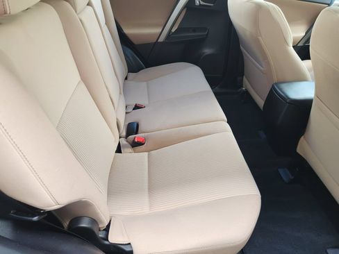 Used 2014 Toyota RAV4 XLE FWD image 30