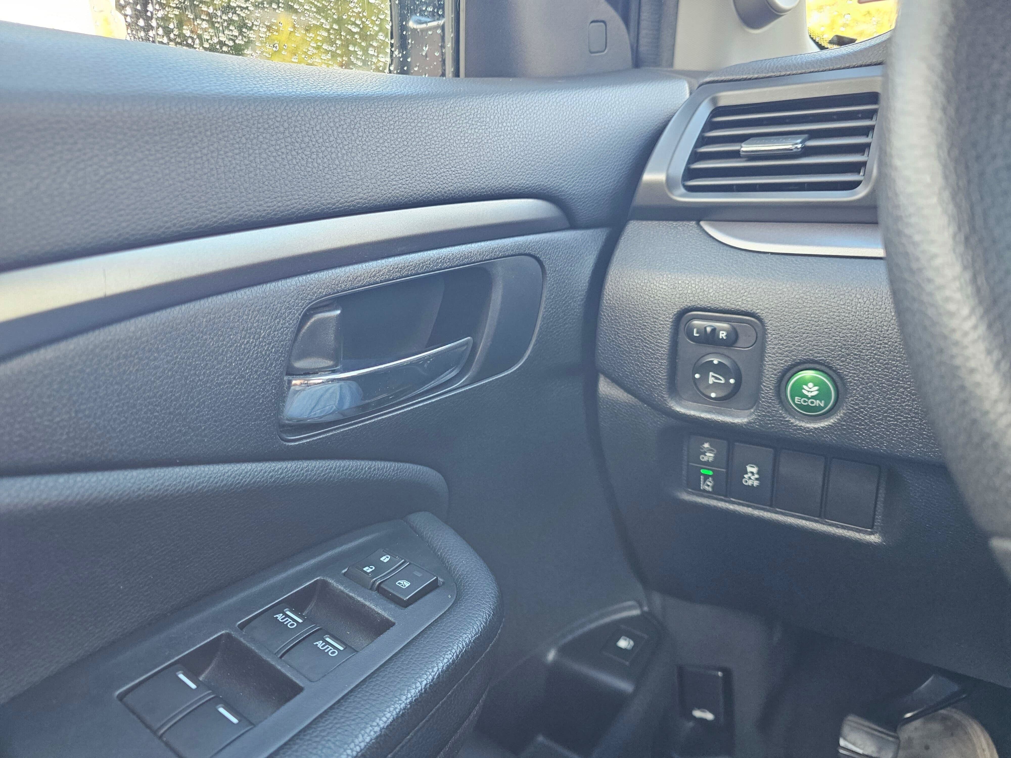 Used 2019 Honda Pilot EX image 33