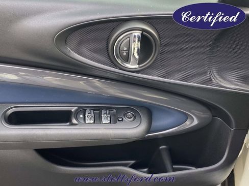 Used 2019 MINI Cooper Clubman S w/ Signature Upholstery Package image 15