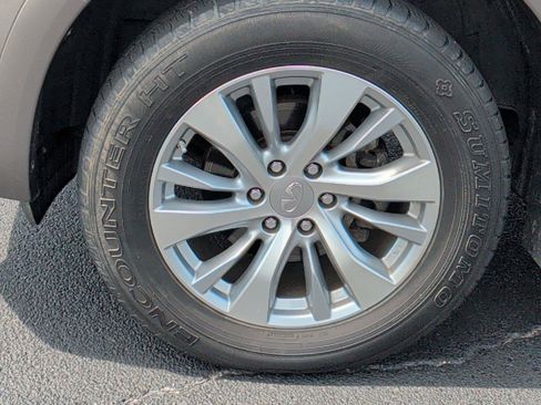 Used 2017 INFINITI QX80 2WD image 9