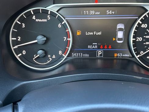 Used 2023 Nissan Altima 2.5 SV image 9