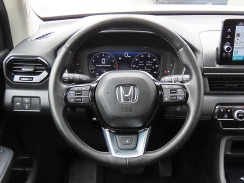 Used 2023 Honda Pilot Elite image 22