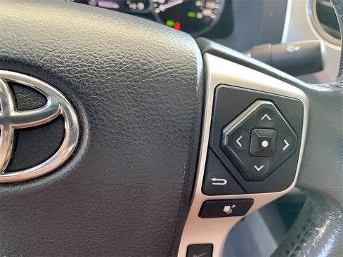 Used 2019 Toyota Tundra Platinum image 32