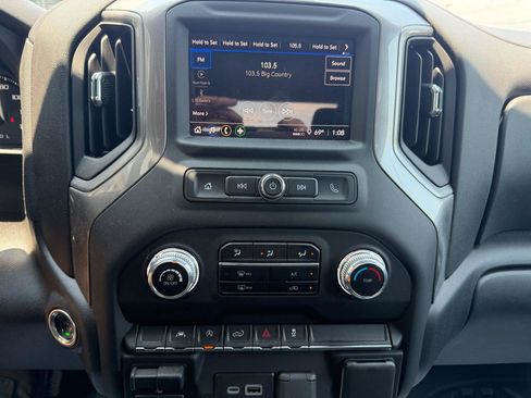 Used 2024 GMC Sierra 1500 Pro w/ Pro Value Package AWD/4WD image 12